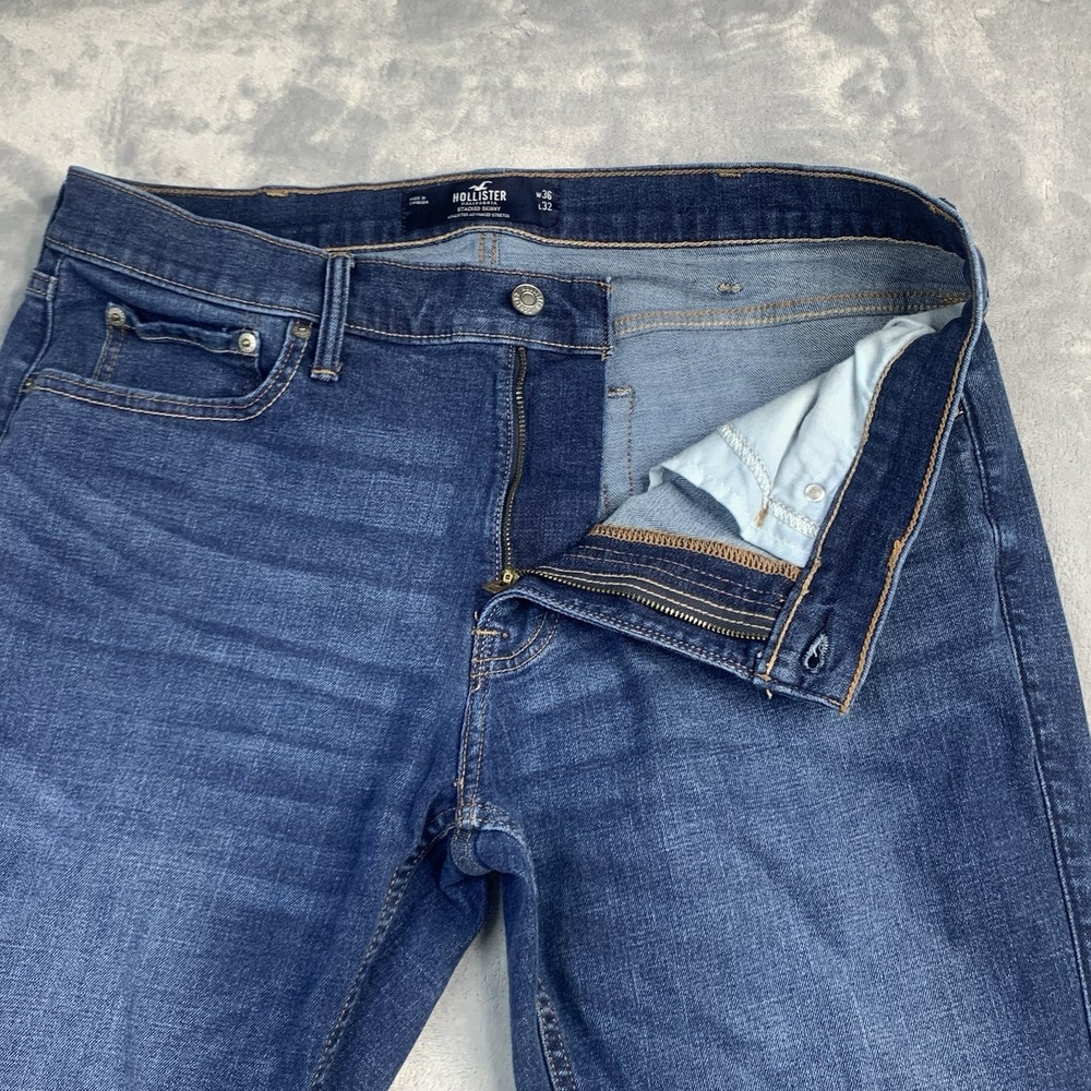 Hollister California Jeans Mens 36x32 Stacked Skinny Advanced Stretch Dark Blue - Picture 3 of 10